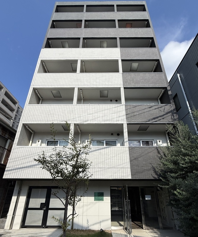 1/4 外観