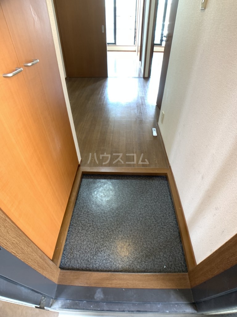 13/30 玄関