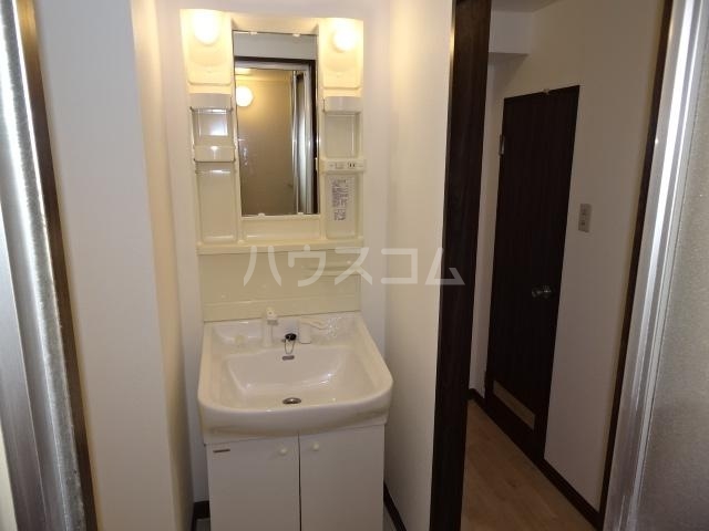 15/27 洗面