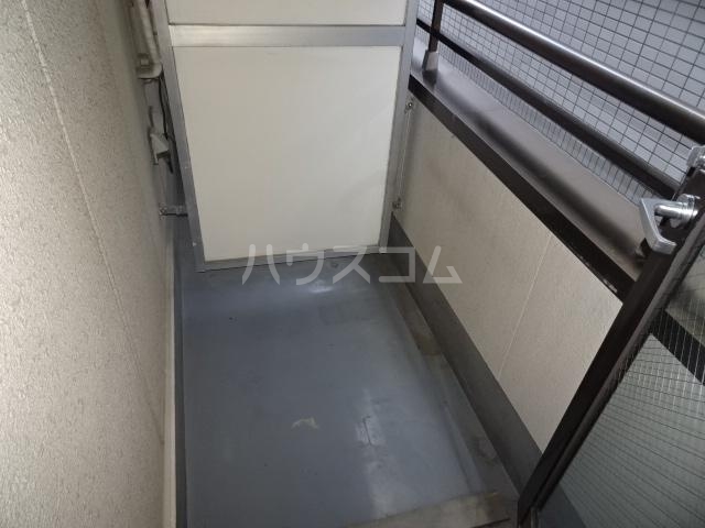 17/27 バルコニー