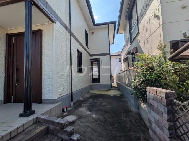 14/15 駐車場
