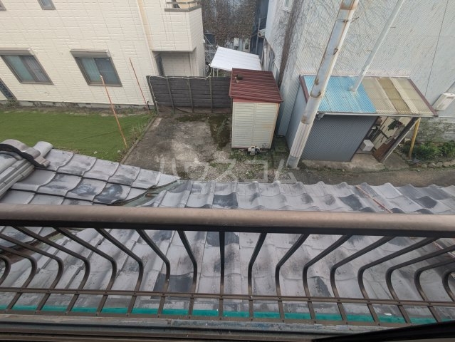 20/25 バルコニー