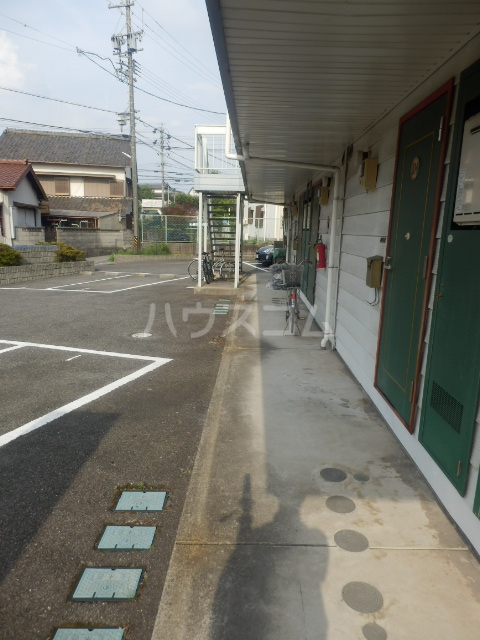 22/30 駐車場