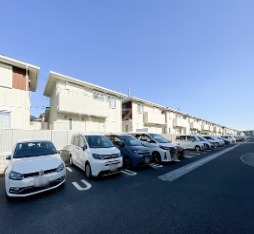 8/18 駐車場