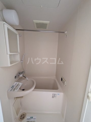 15/30 浴室