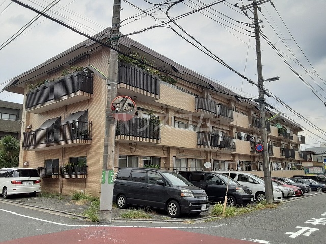 2/30 外観