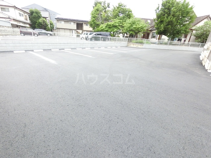17/22 駐車場
