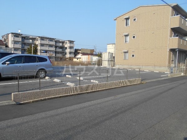 21/29 駐車場