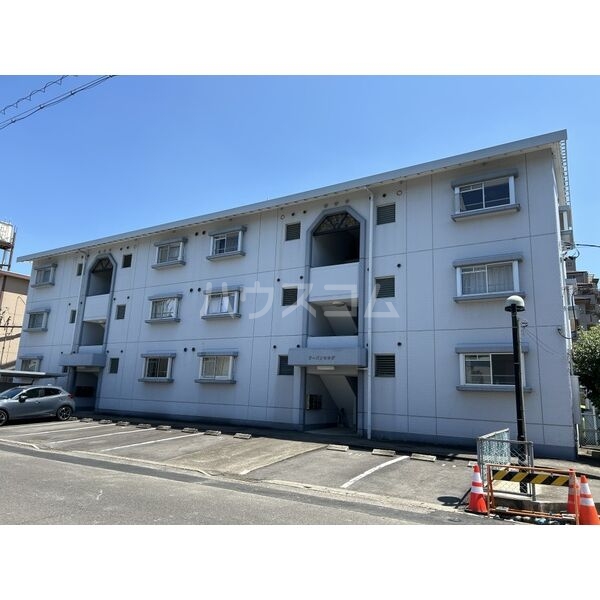 13/15 駐車場