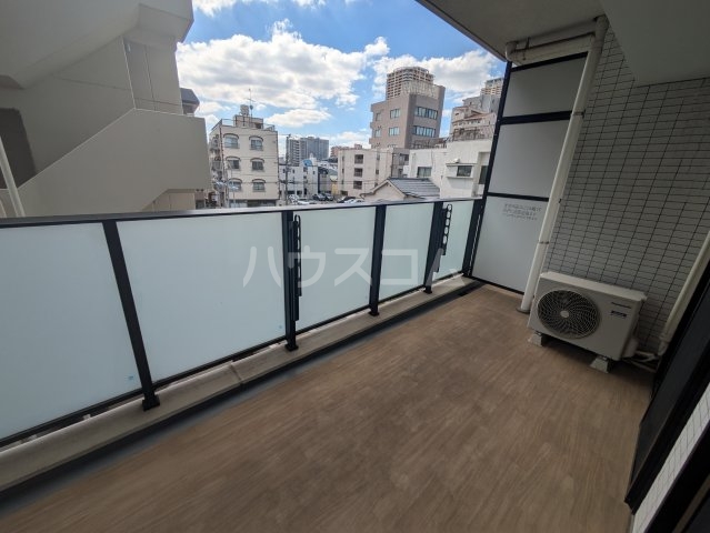 26/30 バルコニー