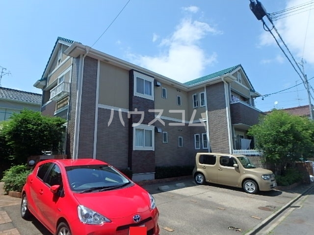 14/19 駐車場