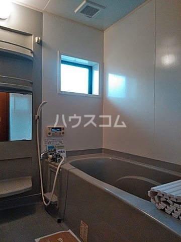 16/30 浴室
