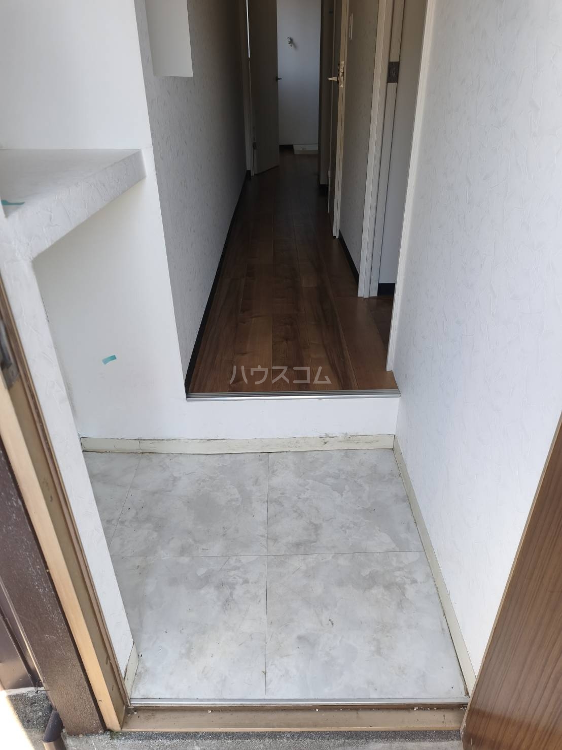 13/30 玄関
