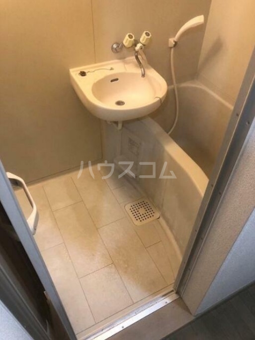 浴室