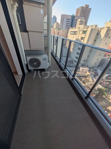 23/30 バルコニー