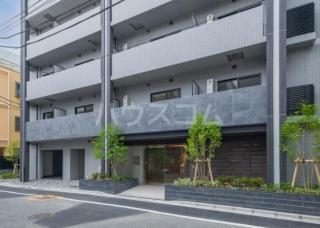17/22 エントランス