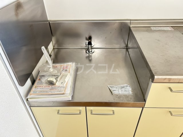 16/30 キッチン