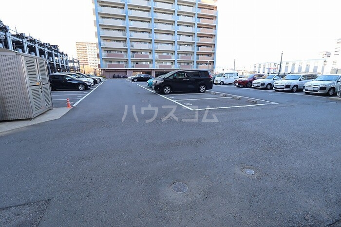 19/22 駐車場