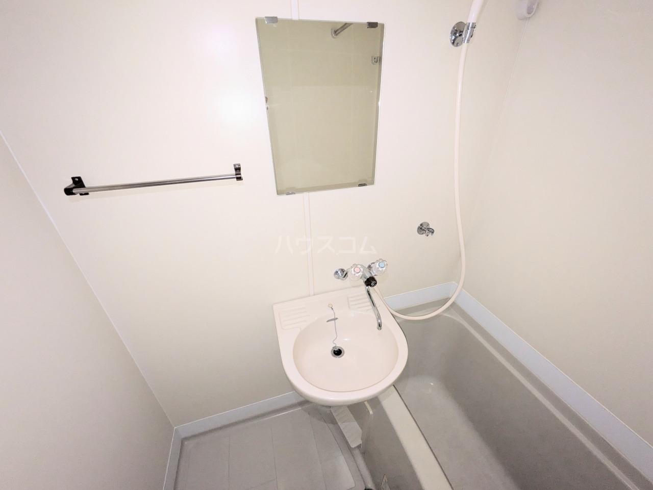 13/30 洗面