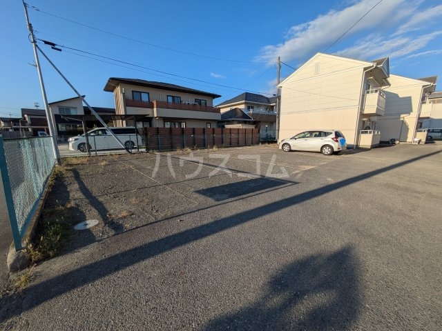 21/30 駐車場