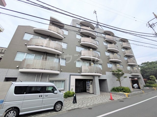 2/30 外観