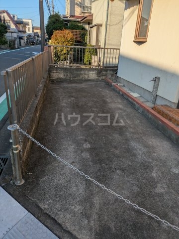 3/5 駐車場