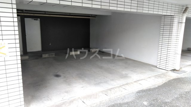 17/26 駐車場