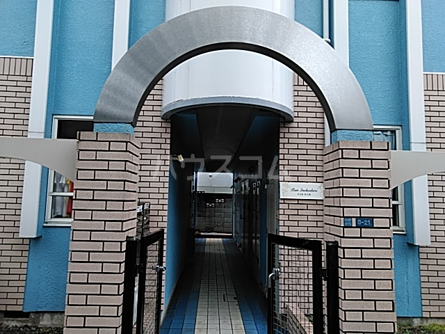 3/4 エントランス