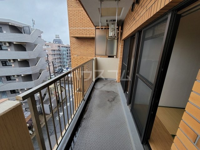 17/30 バルコニー