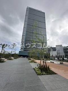 29/30 エントランス