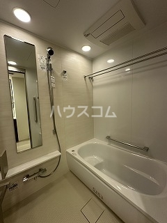 16/30 浴室