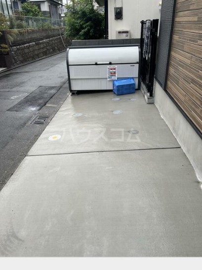 15/26 駐車場