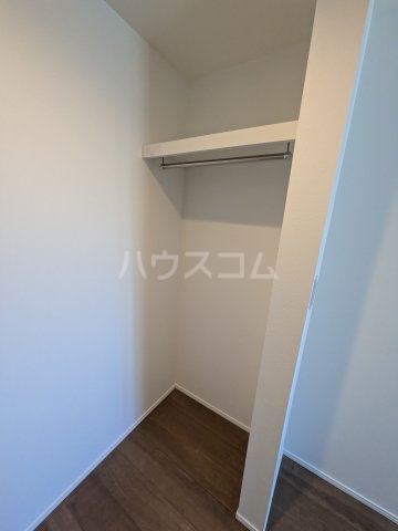 13/30 収納
