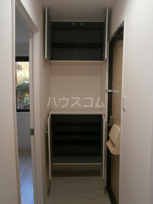 5/20 玄関