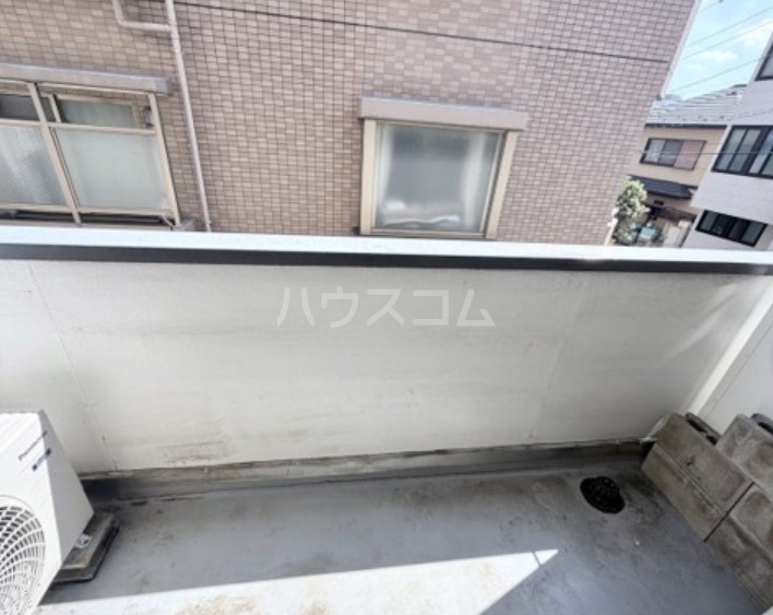 15/22 バルコニー