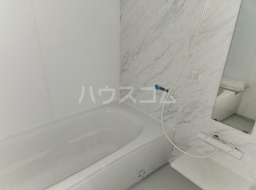 6/6 浴室