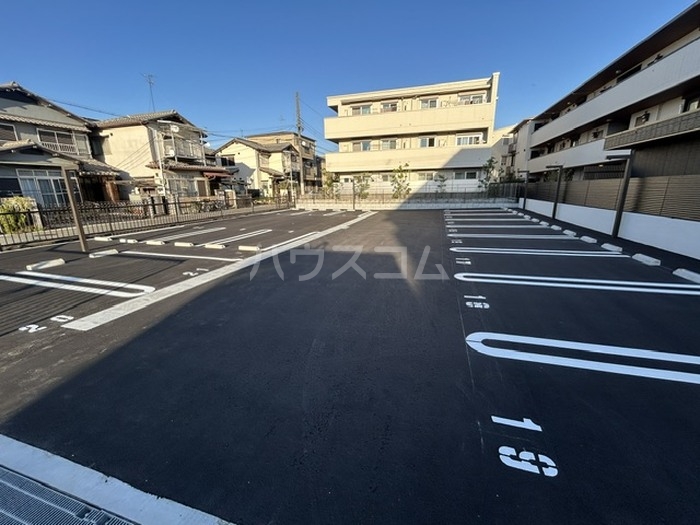 8/12 駐車場