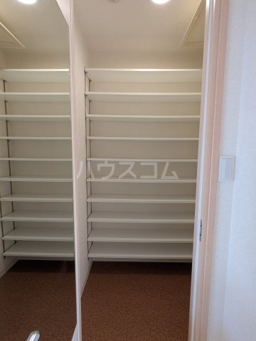 14/30 収納