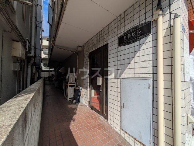 20/25 エントランス