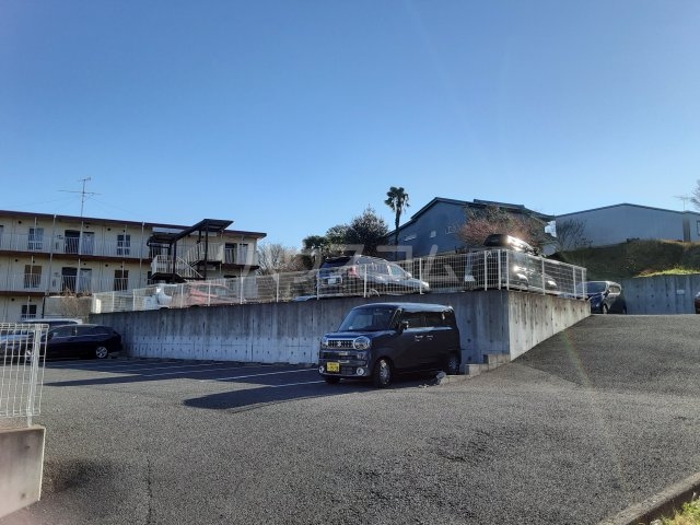 3/7 駐車場