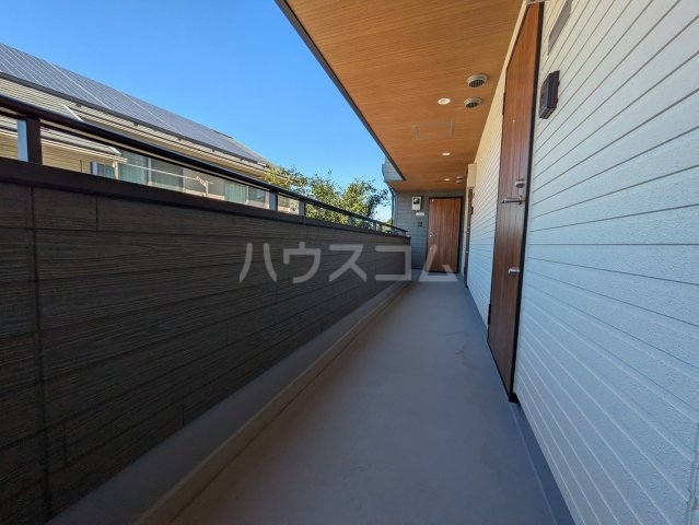 23/30 バルコニー