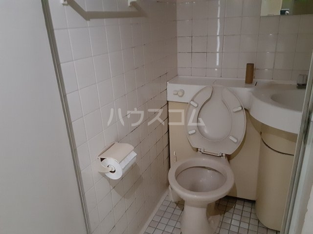 16/30 トイレ