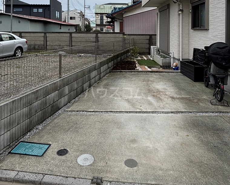 3/8 駐車場