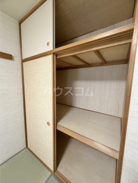 13/30 収納