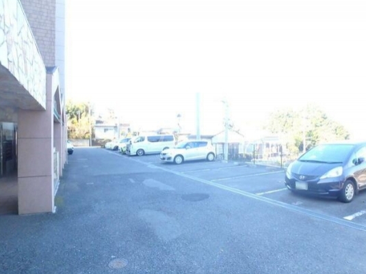 16/24 駐車場