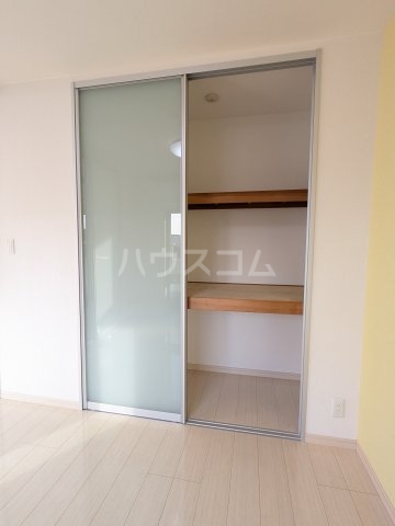 13/30 収納