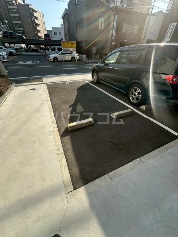 22/30 駐車場