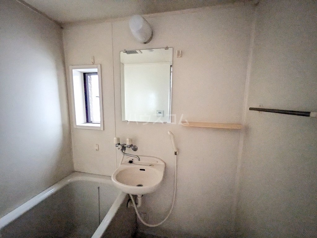 13/30 洗面