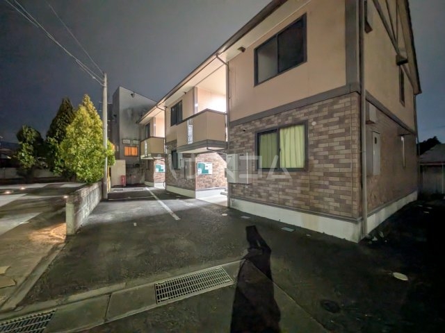 21/24 エントランス