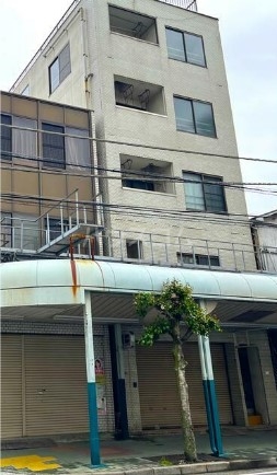 1/6 外観